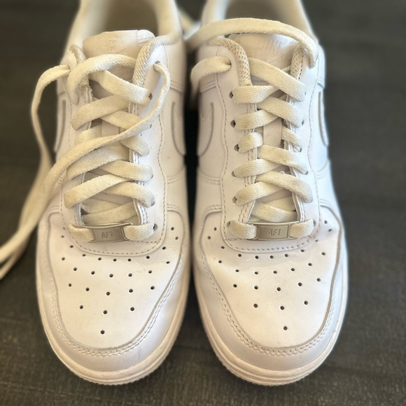 Nike Air Force 1 - Picture 5 of 6